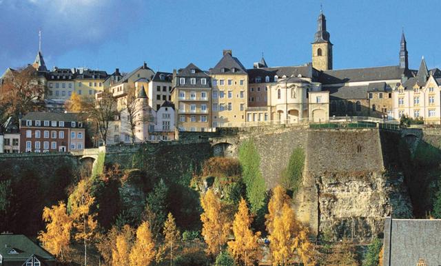 卢森堡为什么人均gdp 第一_卢森堡地图