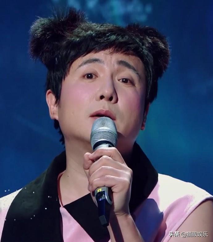 【沈腾模仿王菲唱相约98,丸子头和粉色腮 - 今